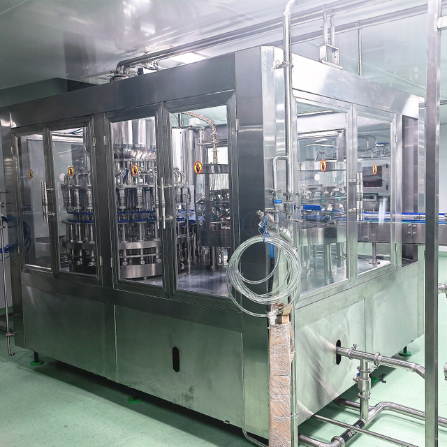 Automatische mangosap vulmachine